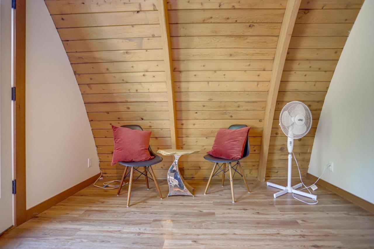 The Bow Roof Cabin Government Camp Eksteriør bilde